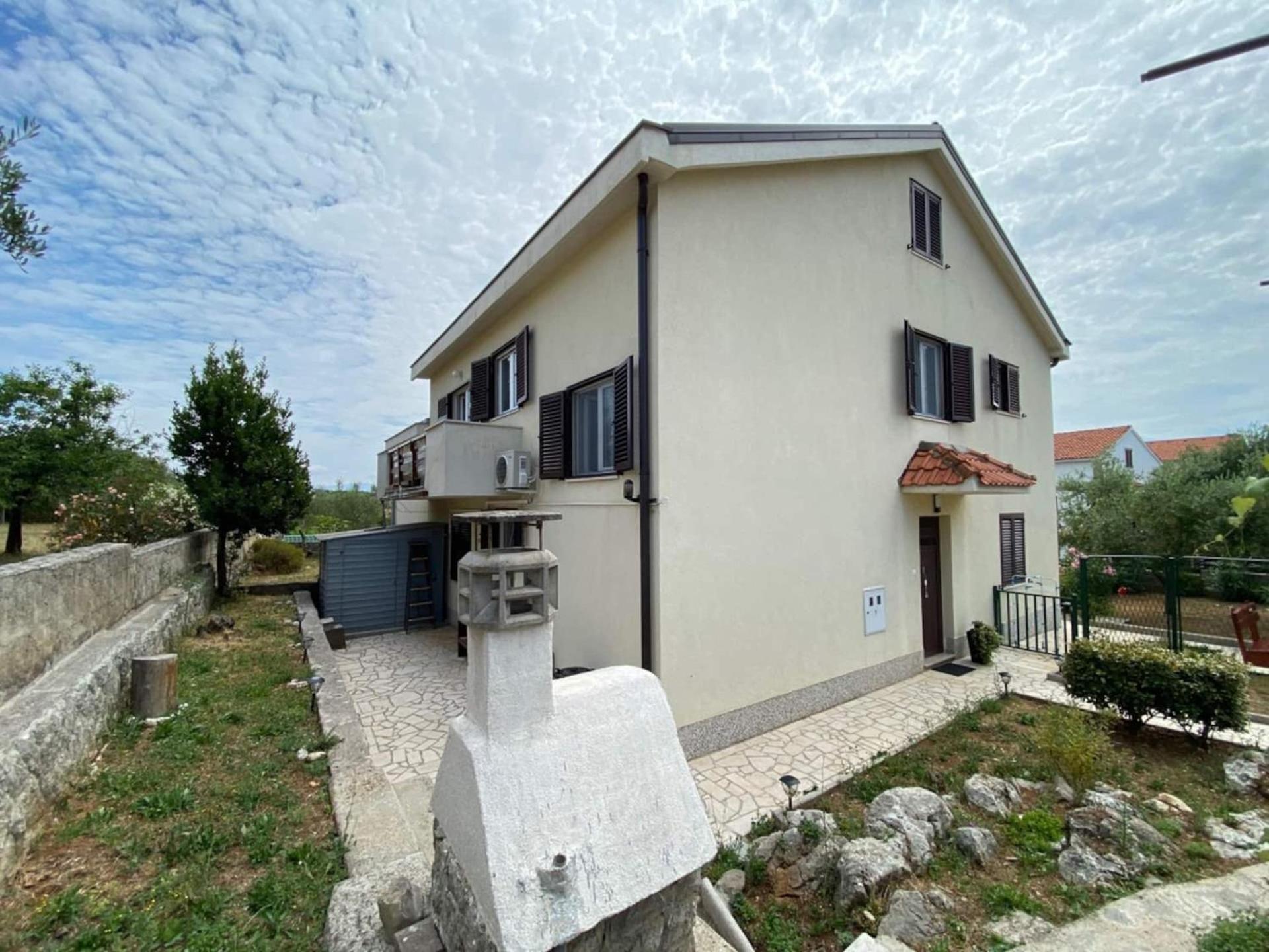 Apartments Xenia Krk Veglia Exterior foto