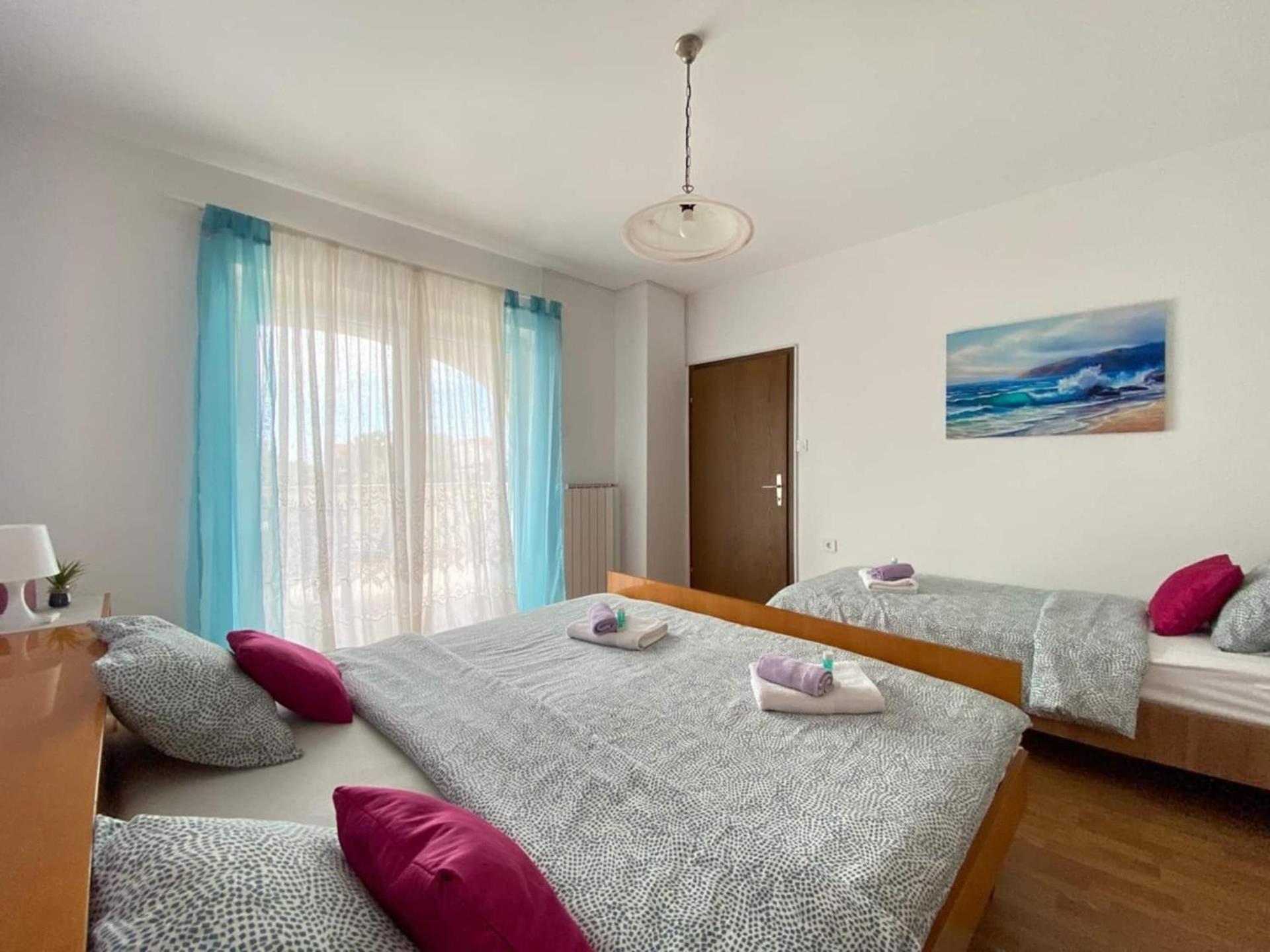 Apartments Xenia Krk Veglia Exterior foto